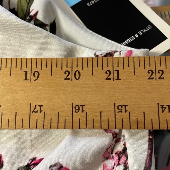 Julian Taylor New York Size 20W NWT Dress Sleeveless Zipper closure Fit & Flare - Picture 9 of 12